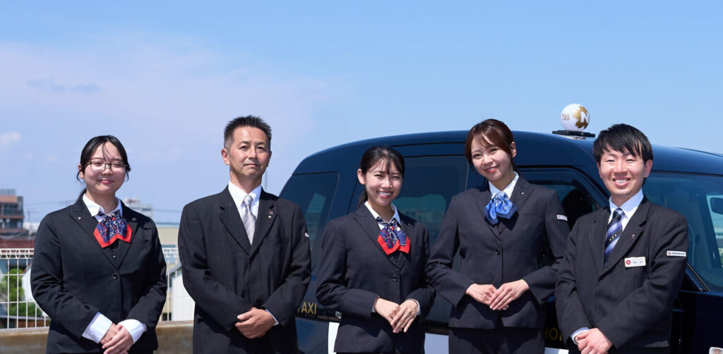 土地勘がなくてもタクシー運転手になれる！未経験が道に強くなるコツと最新サポート術