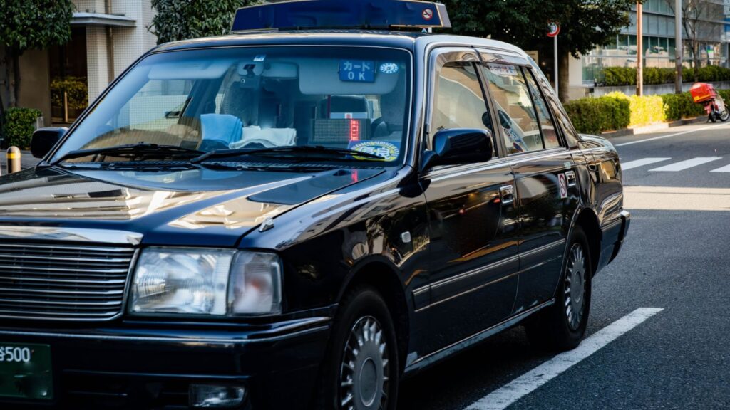 タクシー運転手は定着率が低いって本当？働きやすさの実態を徹底解説