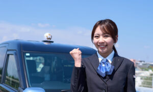 タクシー運転手は家族を養える？リアルな収入事情と生活スタイルを徹底解説